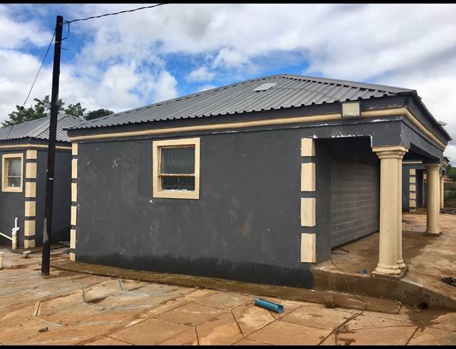 3 BEDROOM HOUSE FOR SALE IN MAVHUNDA A